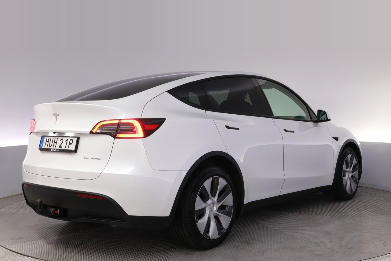 Tesla Model Y 2023, bild 5/10