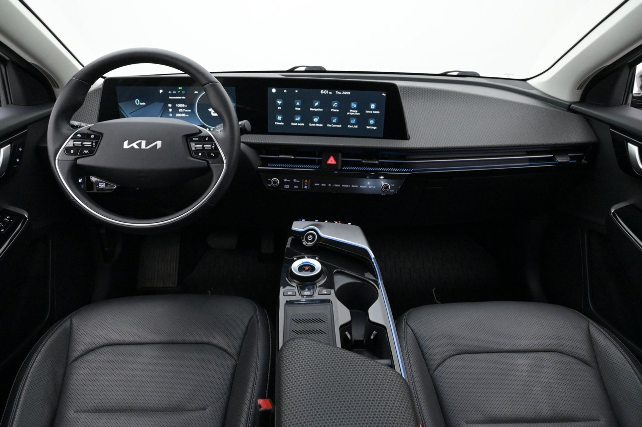 Kia EV6 2023, bild 6/10