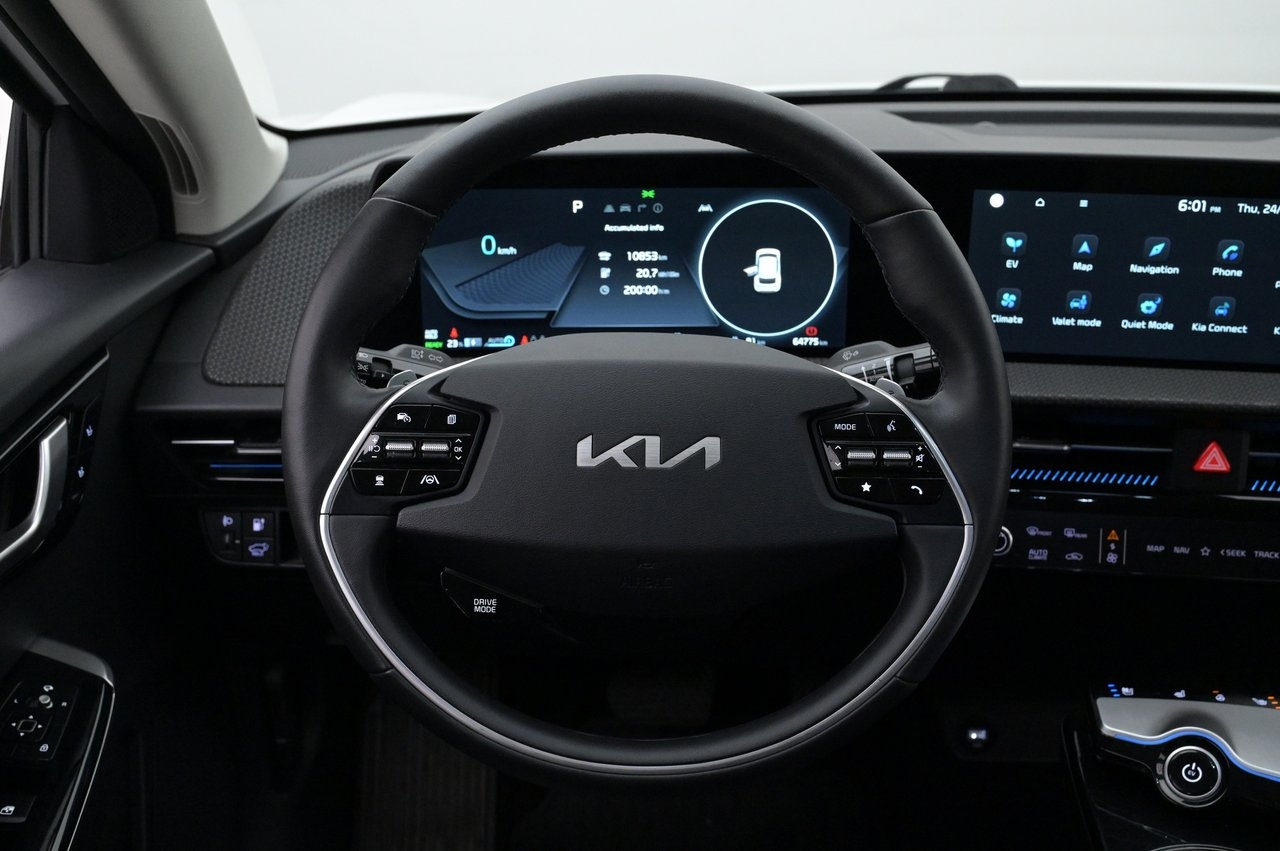 Kia EV6 2023, bild 7/10