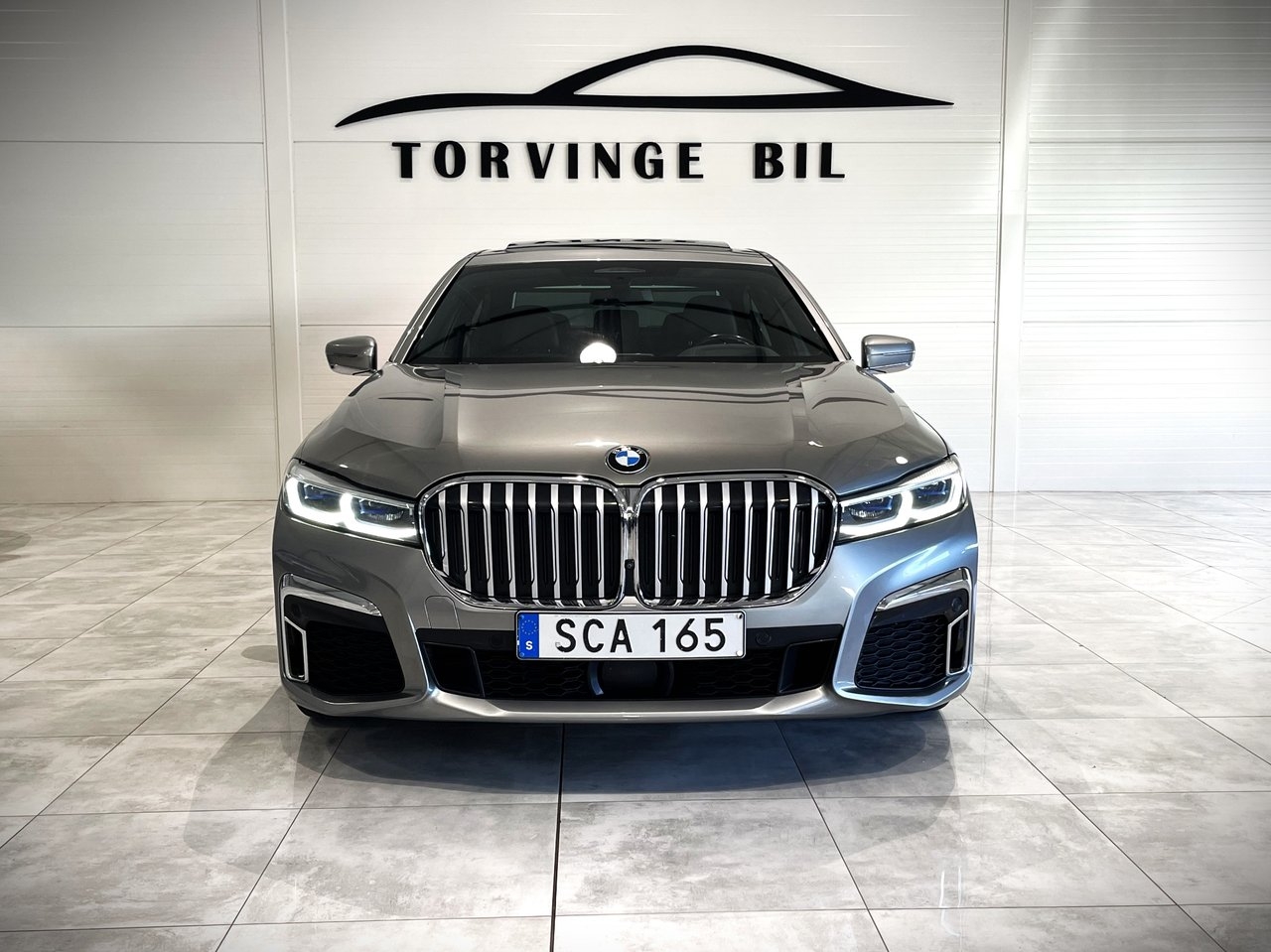 BMW 750 2021, bild 4/10