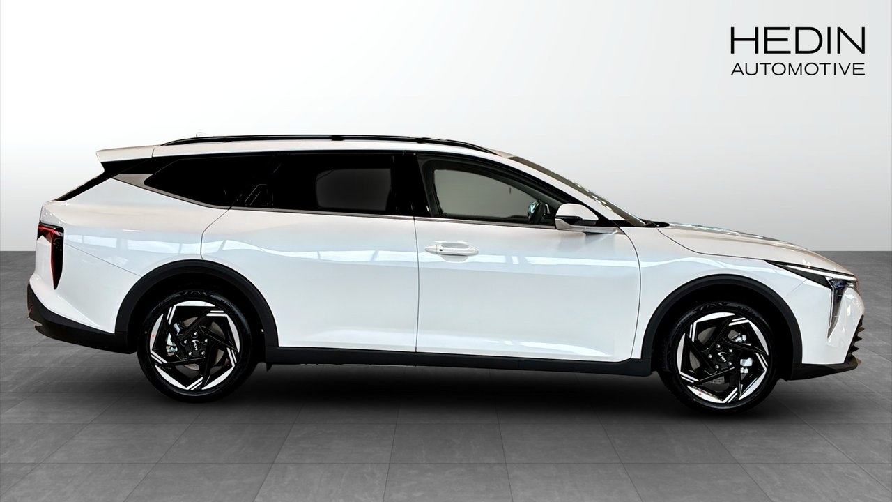Kia K4 SW 1.6 T-GDI 150HP DCT ADVANCE 2026, photo 6/10