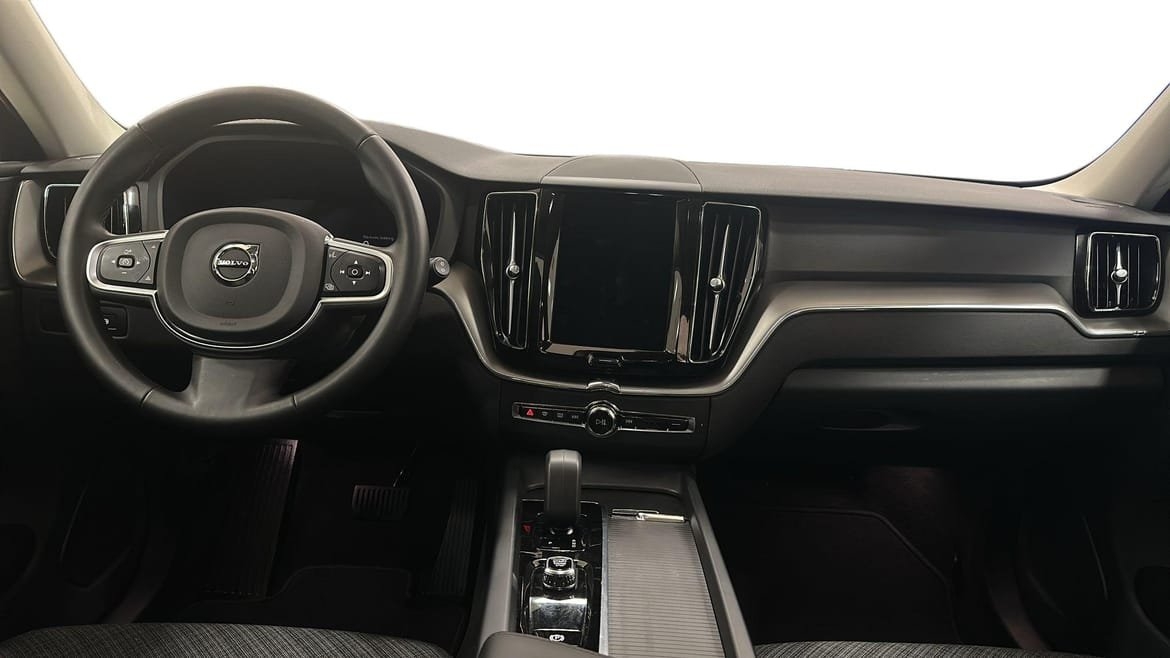Volvo XC60 T6 Core Special Edition 2025, bild 6/15