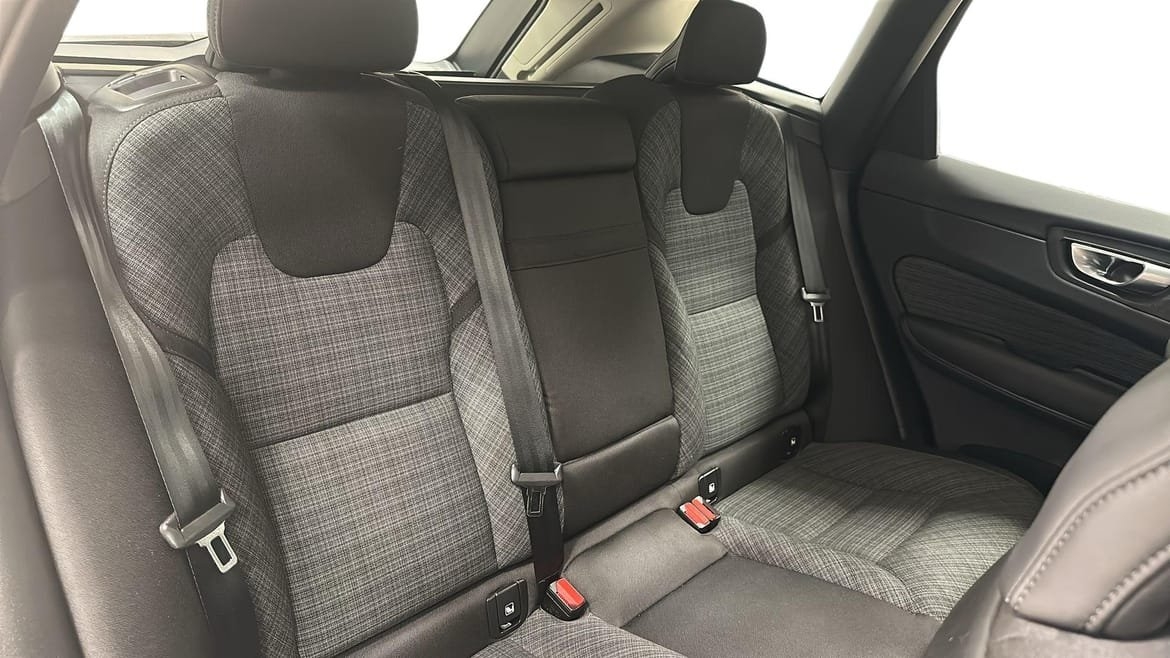 Volvo XC60 T6 Core Special Edition 2025, bild 7/15