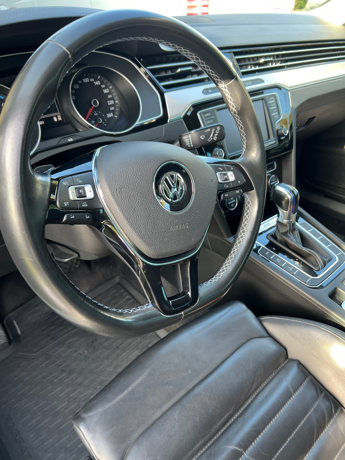 Volkswagen Passat 2016, bild 7/9