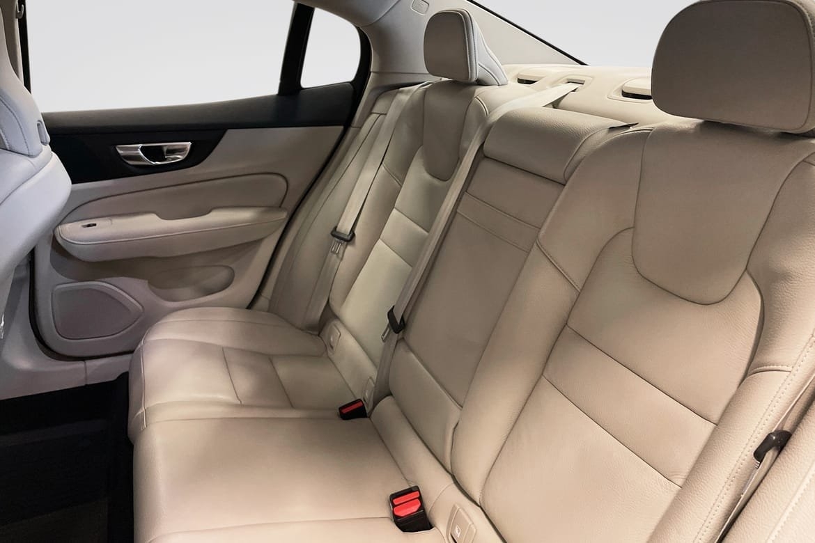 Volvo S60 B5 Bensin Inscription, läder 2021, kuva 7/10