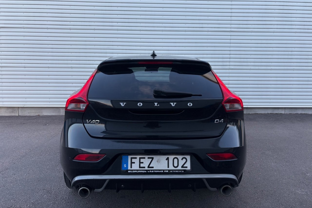 Volvo V40 D4 R-Design 2014, bild 3/10