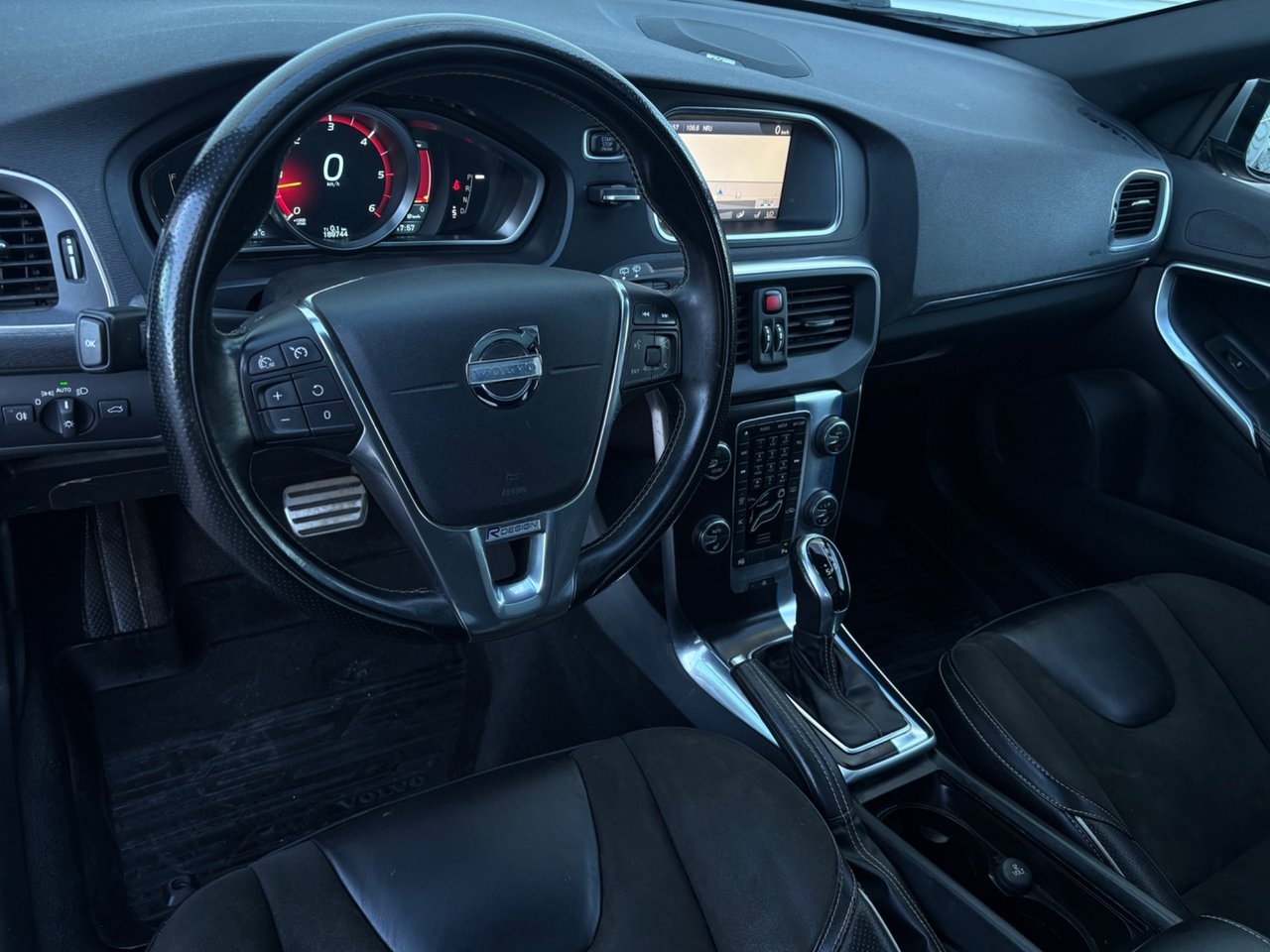 Volvo V40 D4 R-Design 2014, bild 7/10