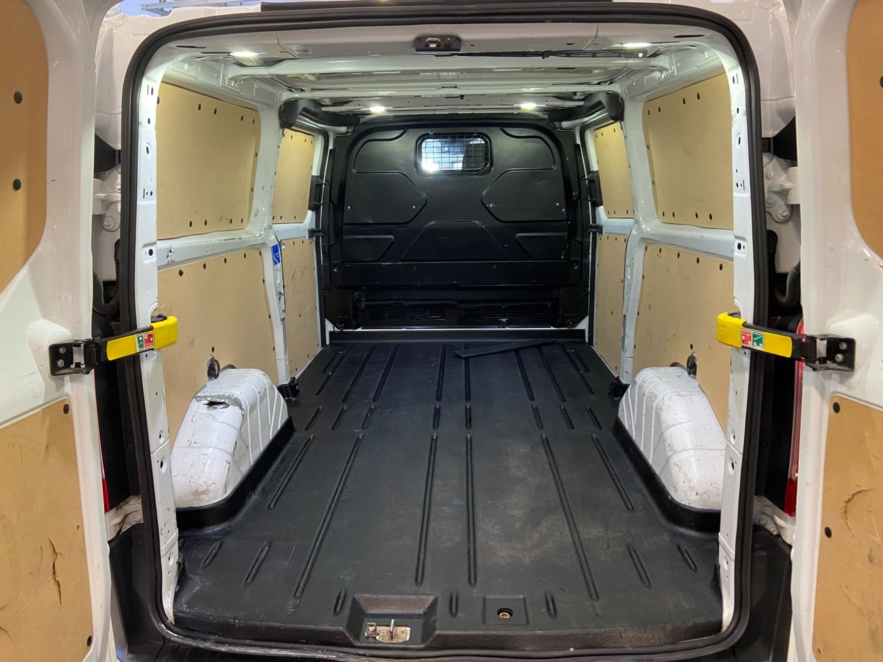 Ford Transit Custom 2018, bild 4/6