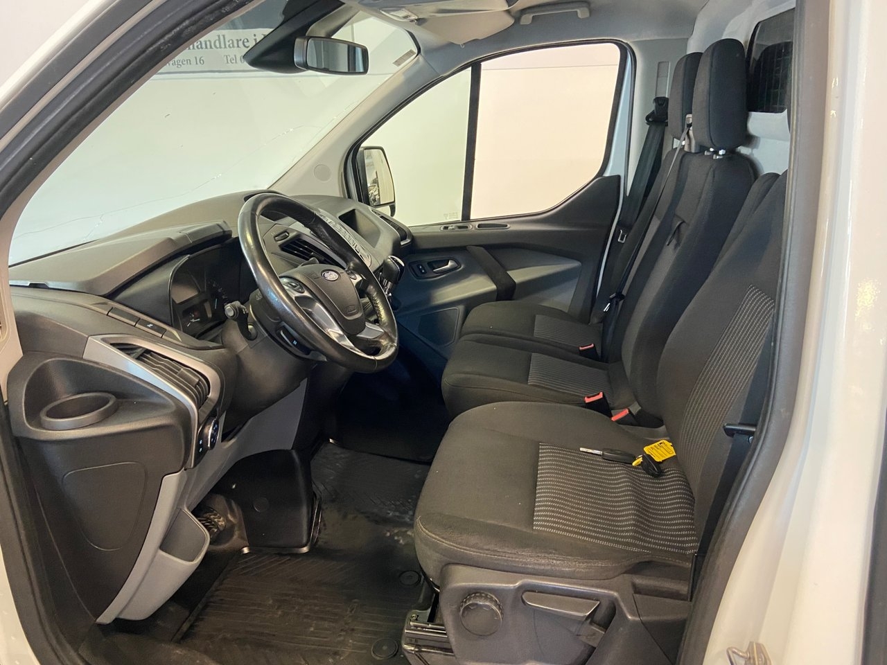 Ford Transit Custom 2018, bild 2/6
