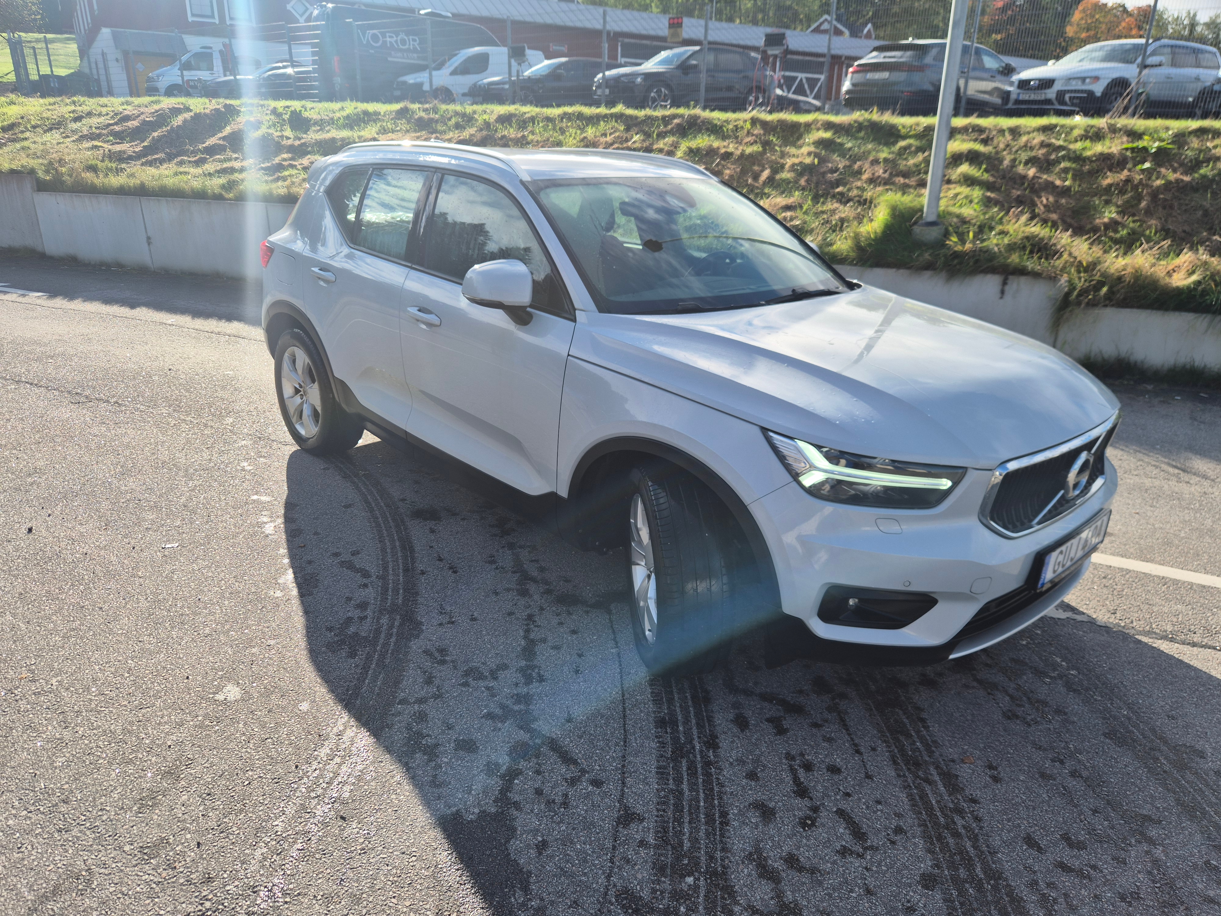 Volvo XC40 B4 AWD Geartronic 2021, bild 3/6