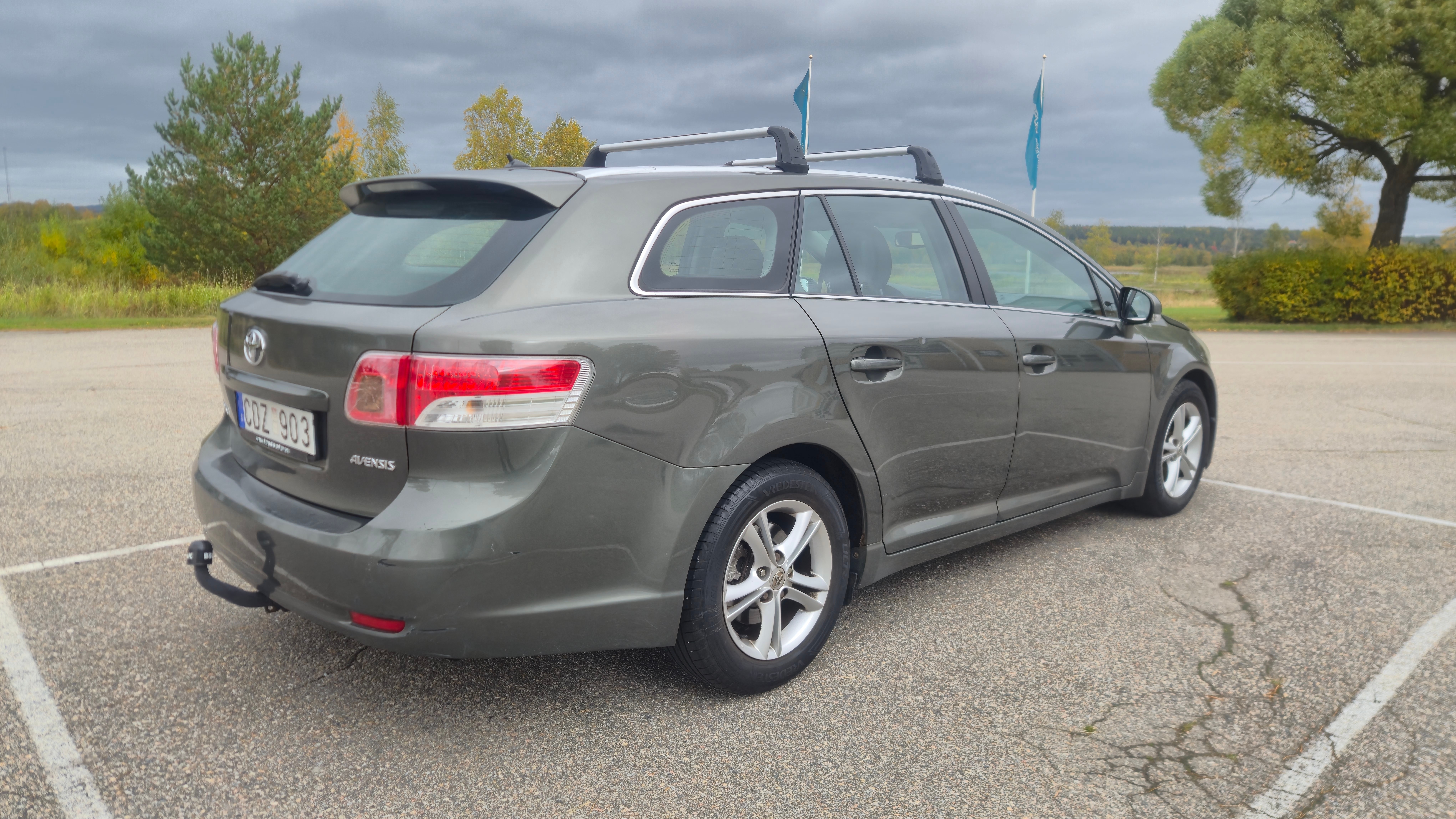 Toyota Avensis 2009, bild 5/8