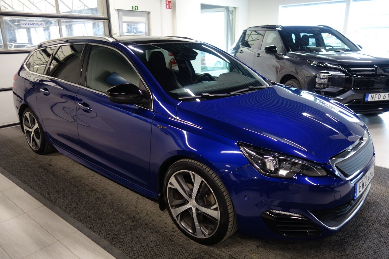 Peugeot 308 SW GT 2.0 BlueHDi 180hk 2015, bild 2/6