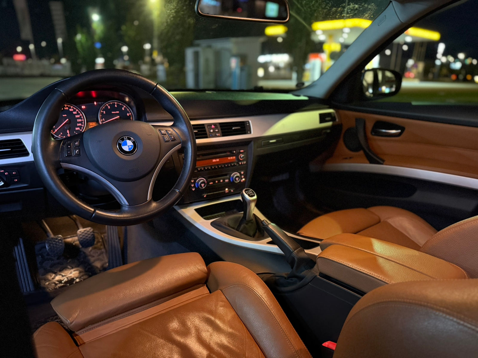 BMW 320 i Touring Manuell 2009, bild 5/10