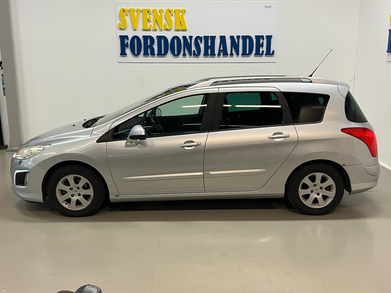 Peugeot 308 2011, bild 5/10