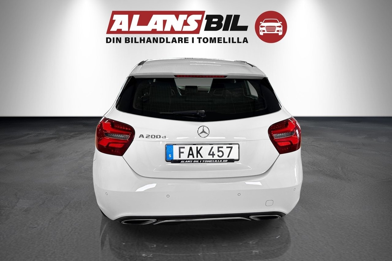 Mercedes-Benz A 200 d Urban Euro 6 2017, bild 4/10
