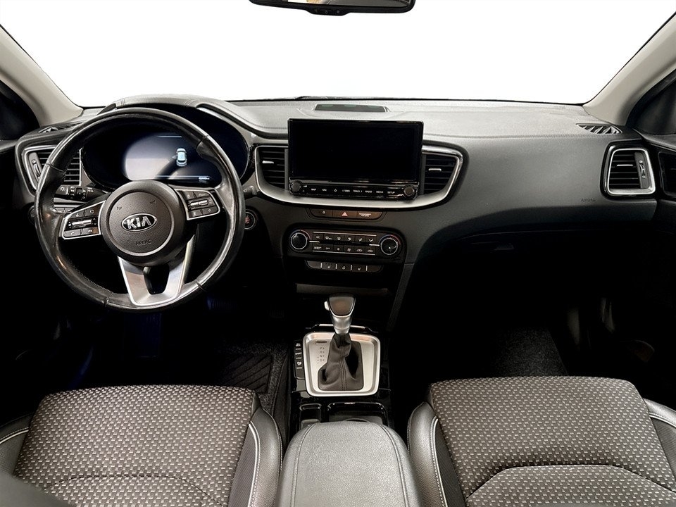 Kia XCeed PHEV 141hk Aut 2021, photo 6/10