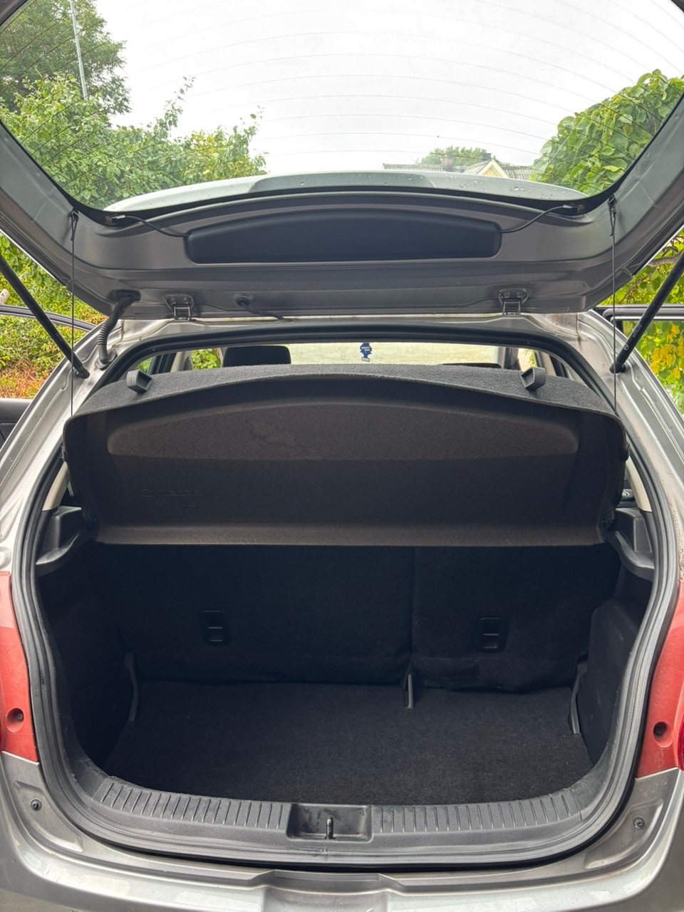 Mazda 2 5-dörrar 1.3 MZR Manuell 2010, bild 4/7