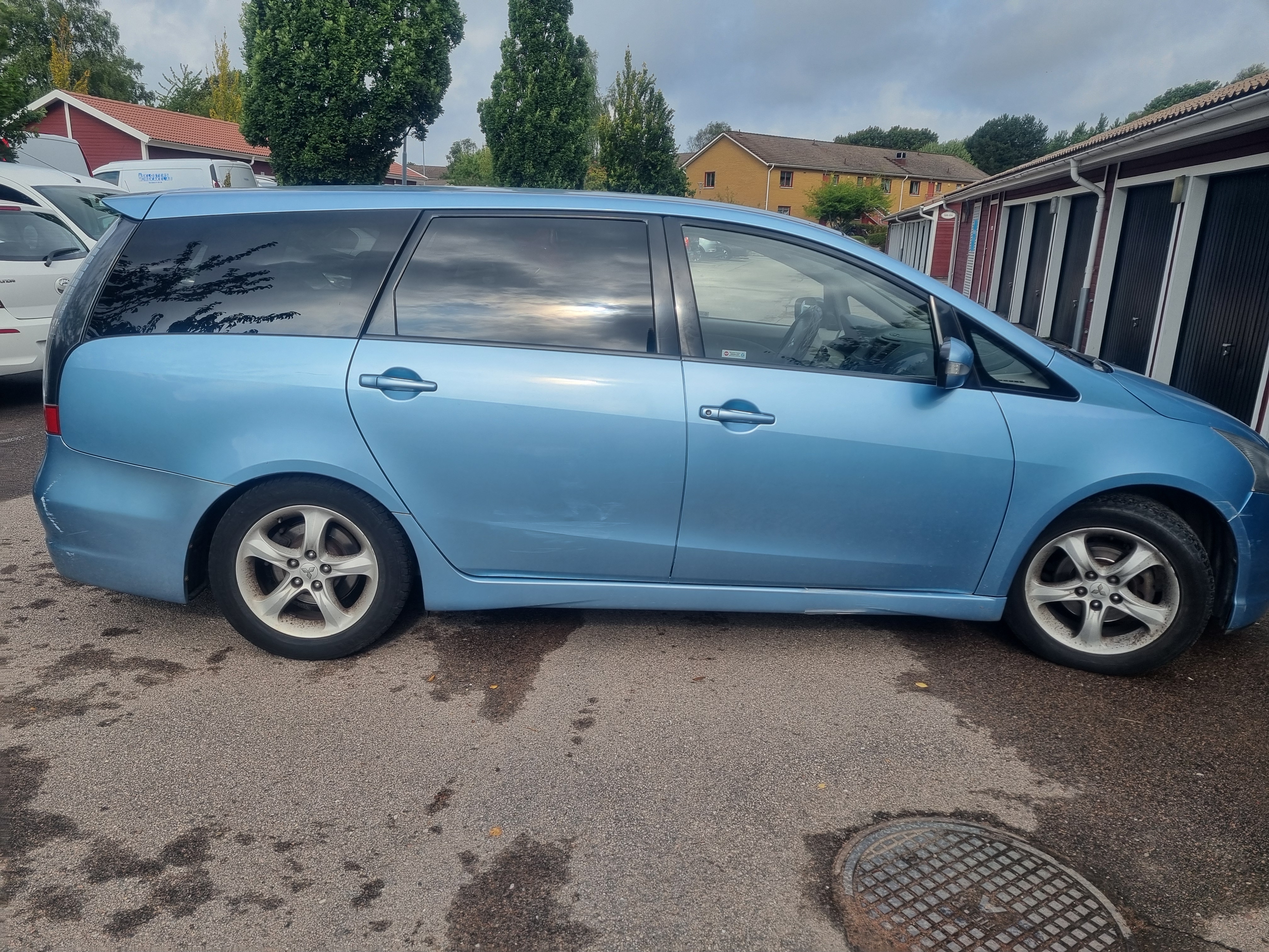 Mitsubishi Grandis 2004, bild 3/6