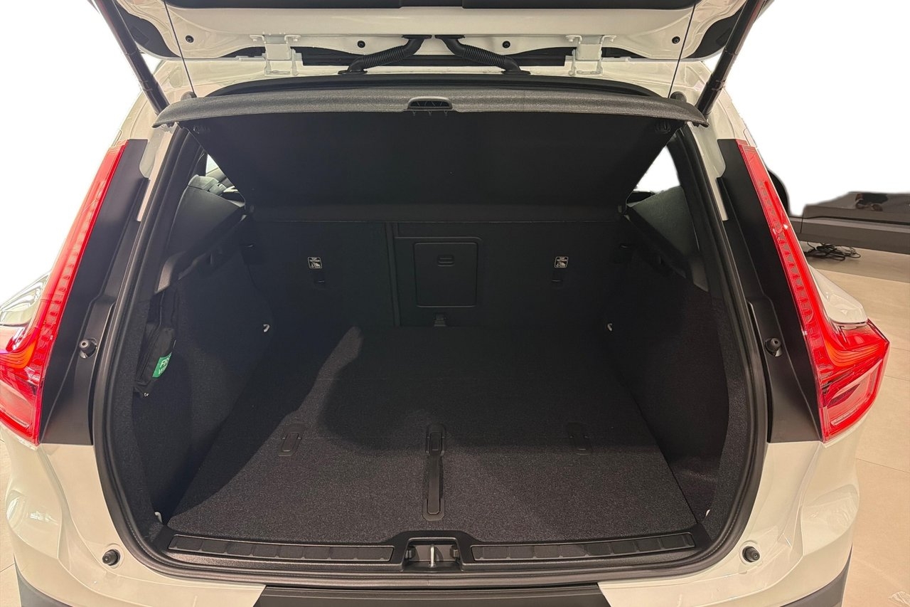 Volvo EX40 2027, kuva 7/10