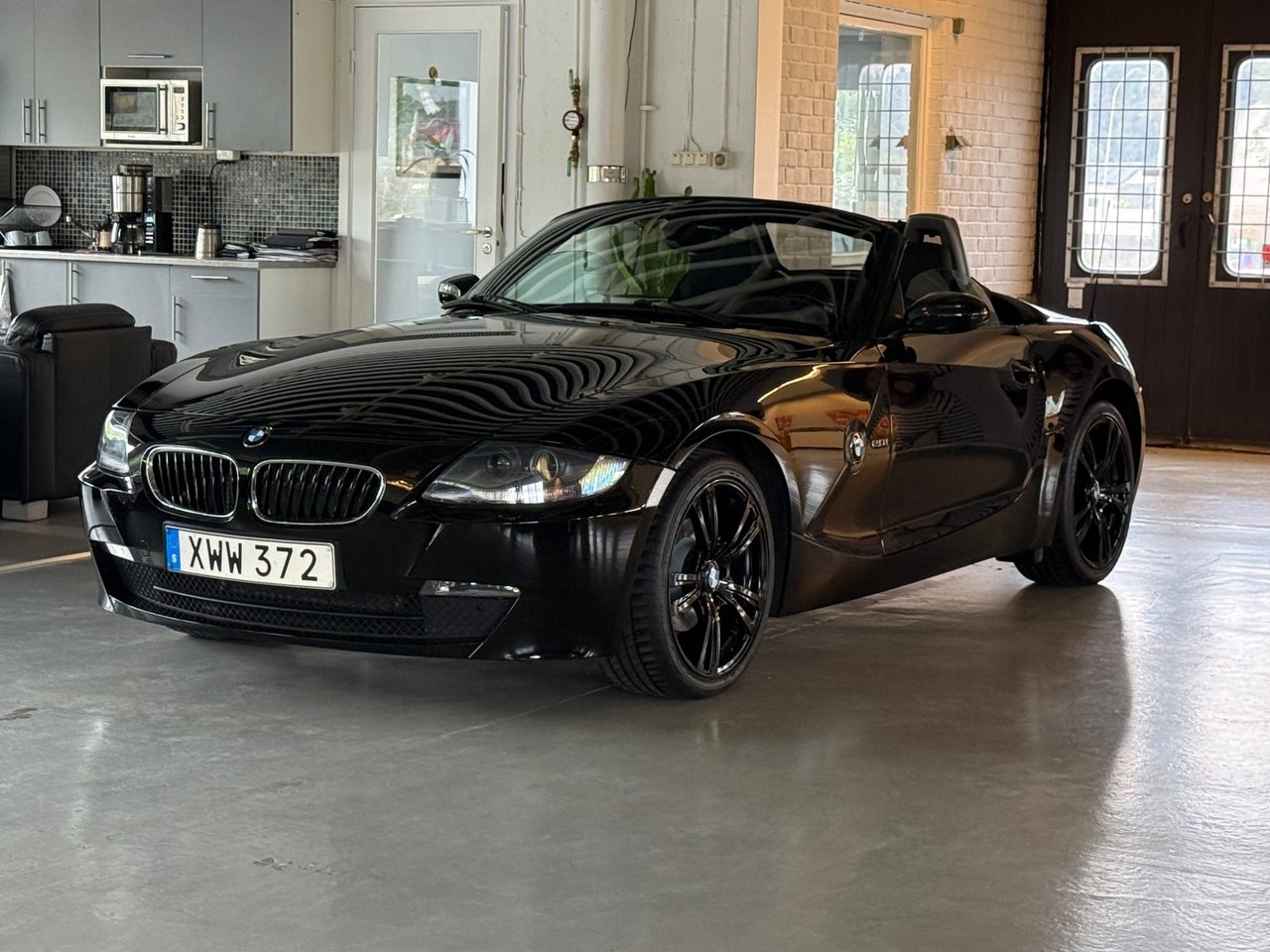 BMW Z4 2.0i Roadster 150hk 2006, photo 2/10