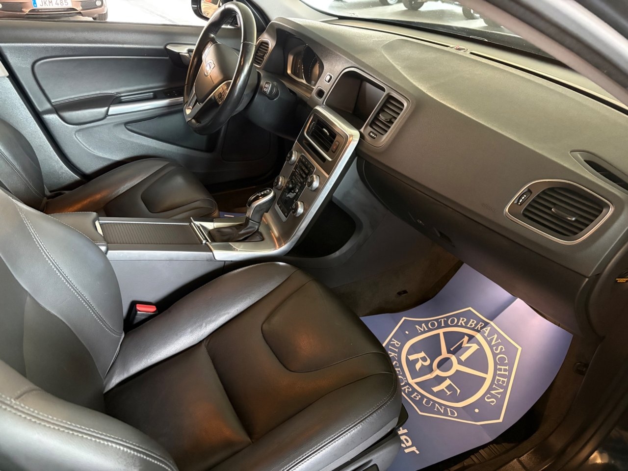 Volvo V60 Cross Country 2018, kuva 6/6