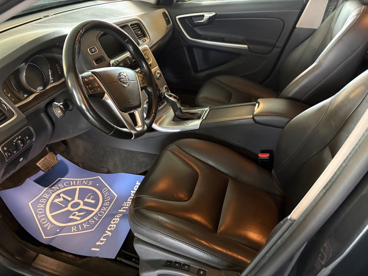 Volvo V60 Cross Country 2018, kuva 5/6