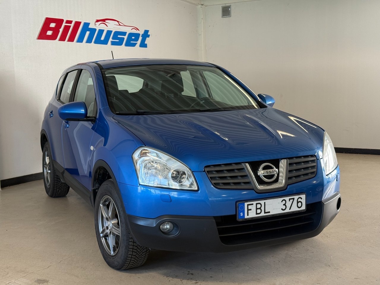 Nissan Qashqai 2.0 2008, bild 2/10