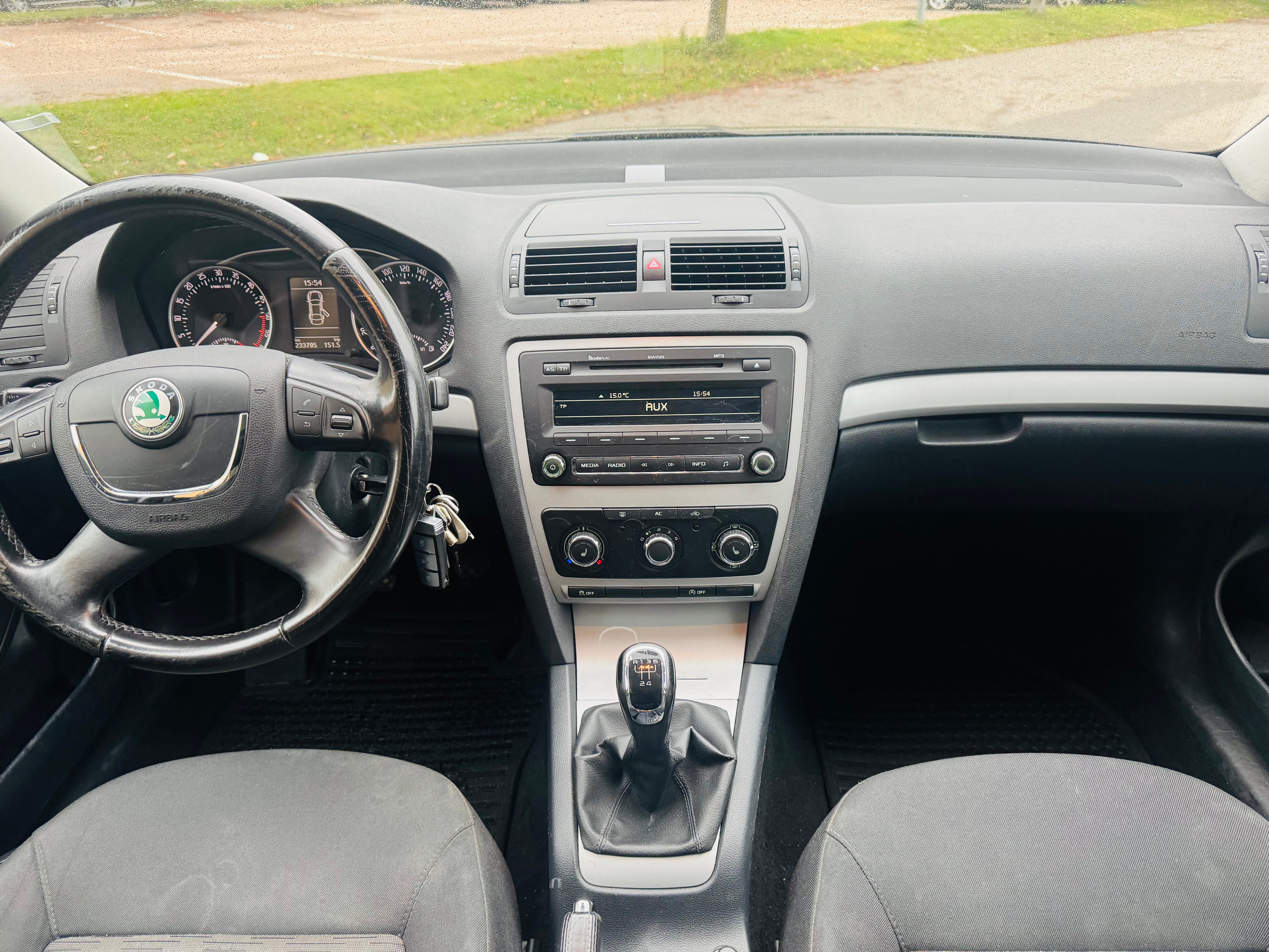 Skoda Octavia 1.6 TDI 2012 Rullat 23 2012, bild 3/5