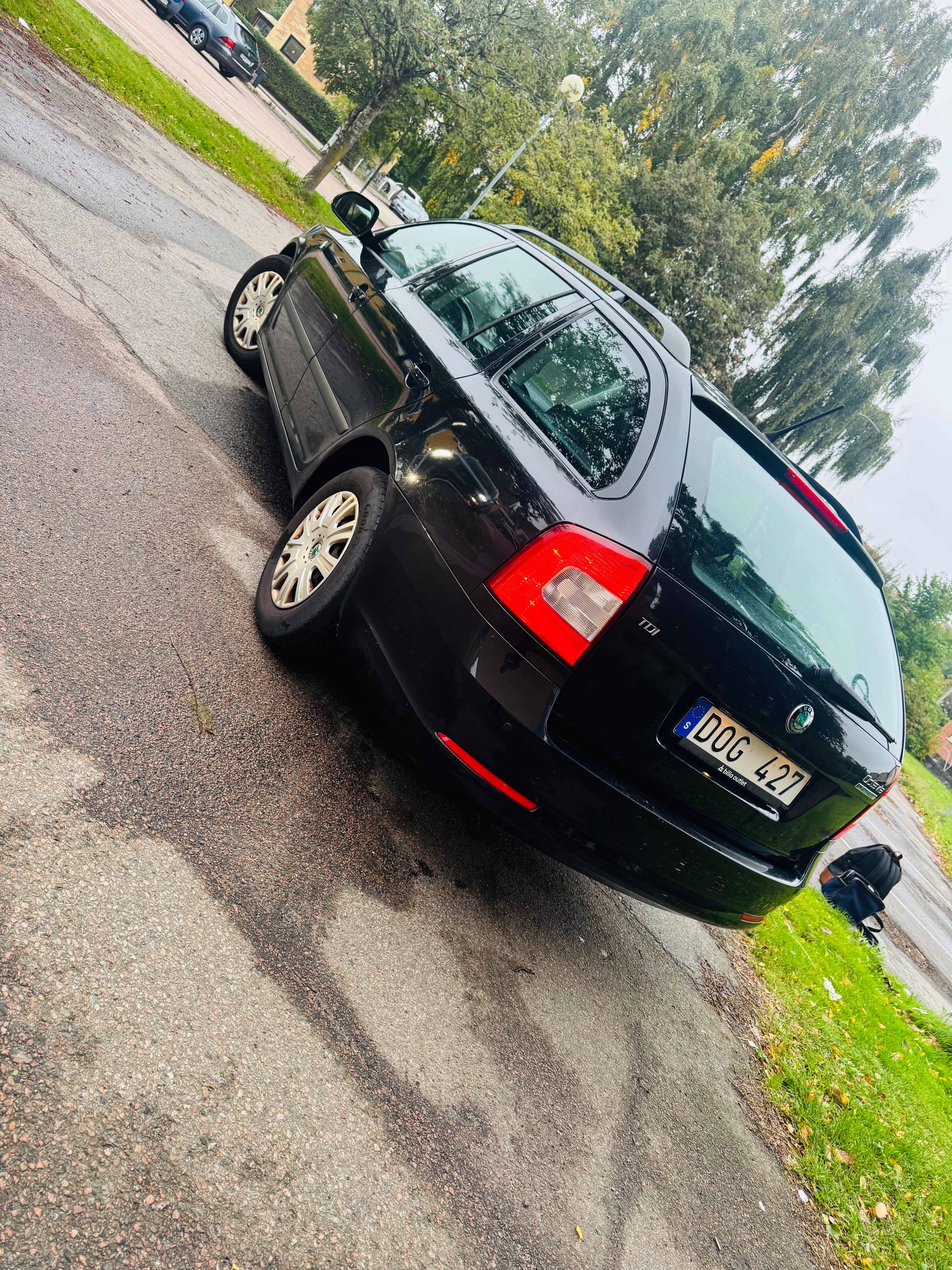 Skoda Octavia 1.6 TDI 2012 Rullat 23 2012, bild 4/5