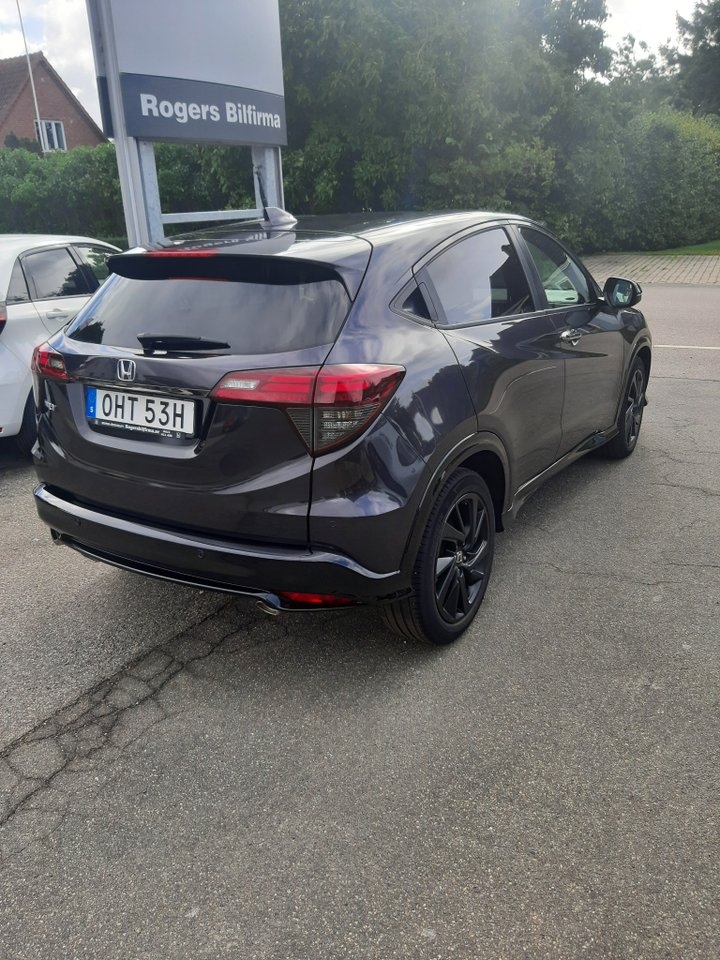 Honda HR-V 1.5 i-VTEC Turbo CVT Euro 6 2020, bild 2/10