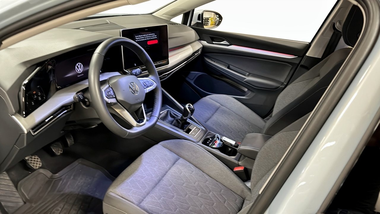 Volkswagen Golf 2026, bild 7/10