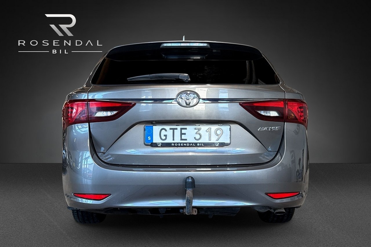 Toyota Avensis 2017, bild 5/10