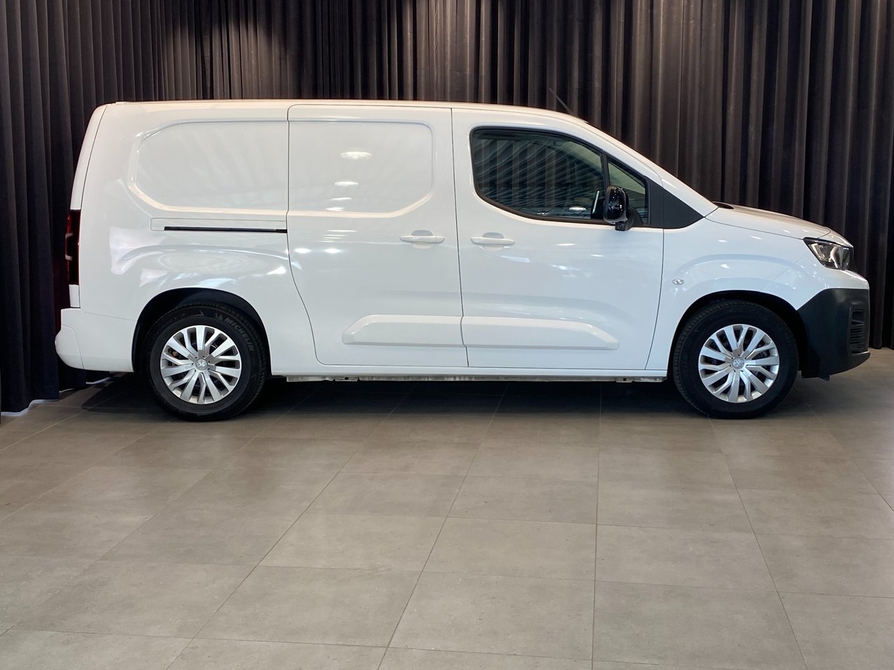 Peugeot e-Partner L2 (Lång) / PRO+ 2022, bild 5/10