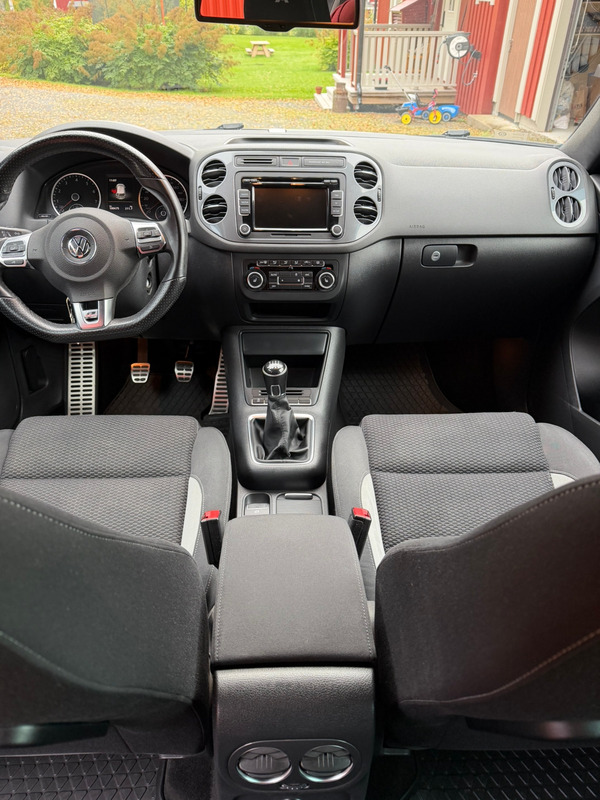 Volkswagen Tiguan 2015, bild 6/8