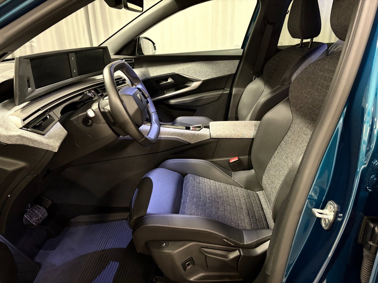 Peugeot 3008 ALLURE Hybrid AUT Inkl 2025, bild 5/10