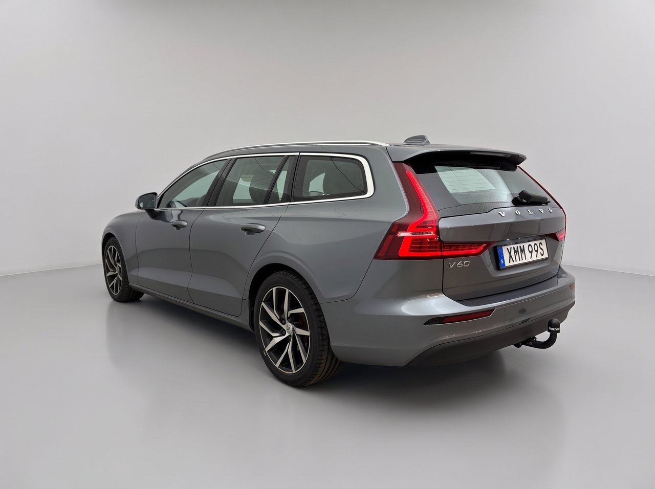 Volvo V60 2020, photo 4/10