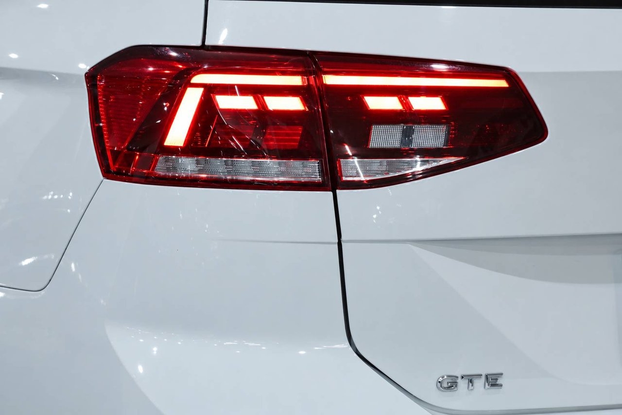Volkswagen Passat SC GTE 1.4 TSI P-värm 2020, bild 7/10