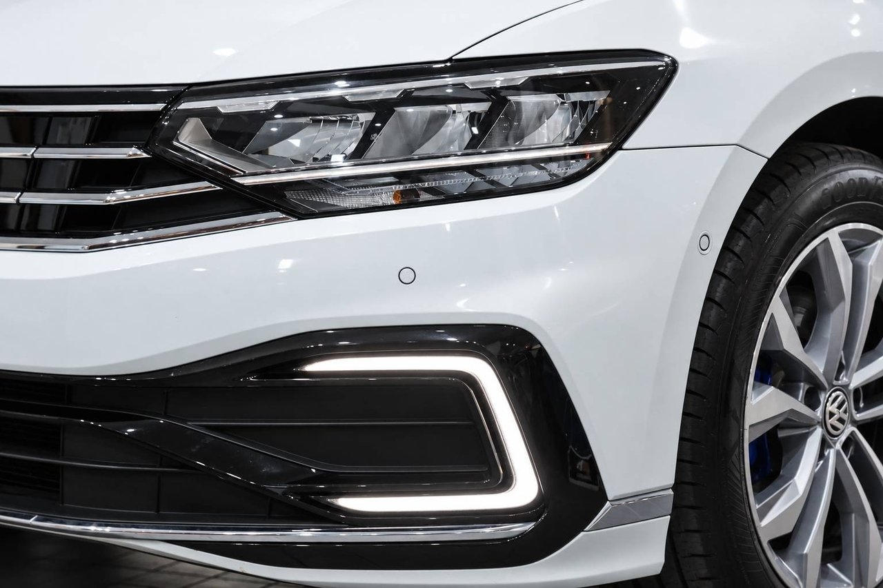 Volkswagen Passat SC GTE 1.4 TSI P-värm 2020, bild 6/10
