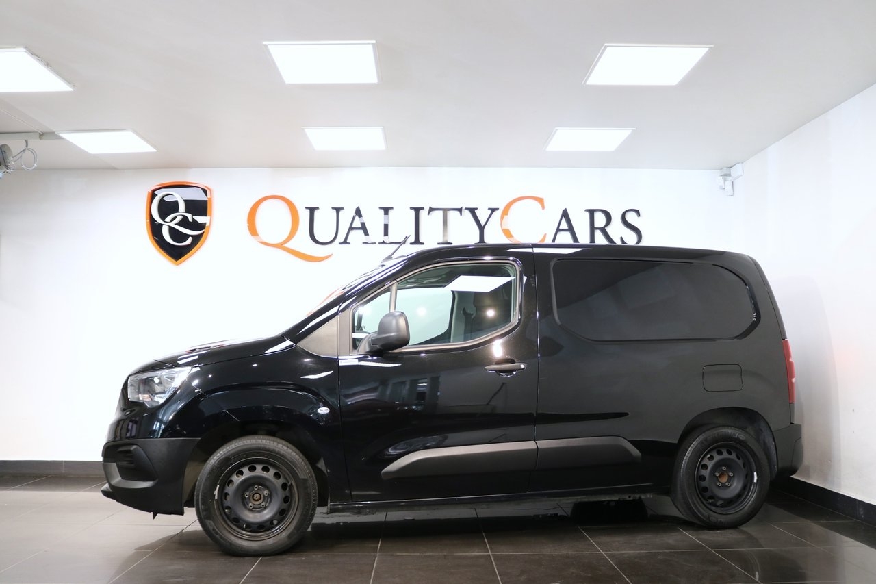 Opel Combo Cargo 1.5 BlueHDi 100 2022, kuva 2/10