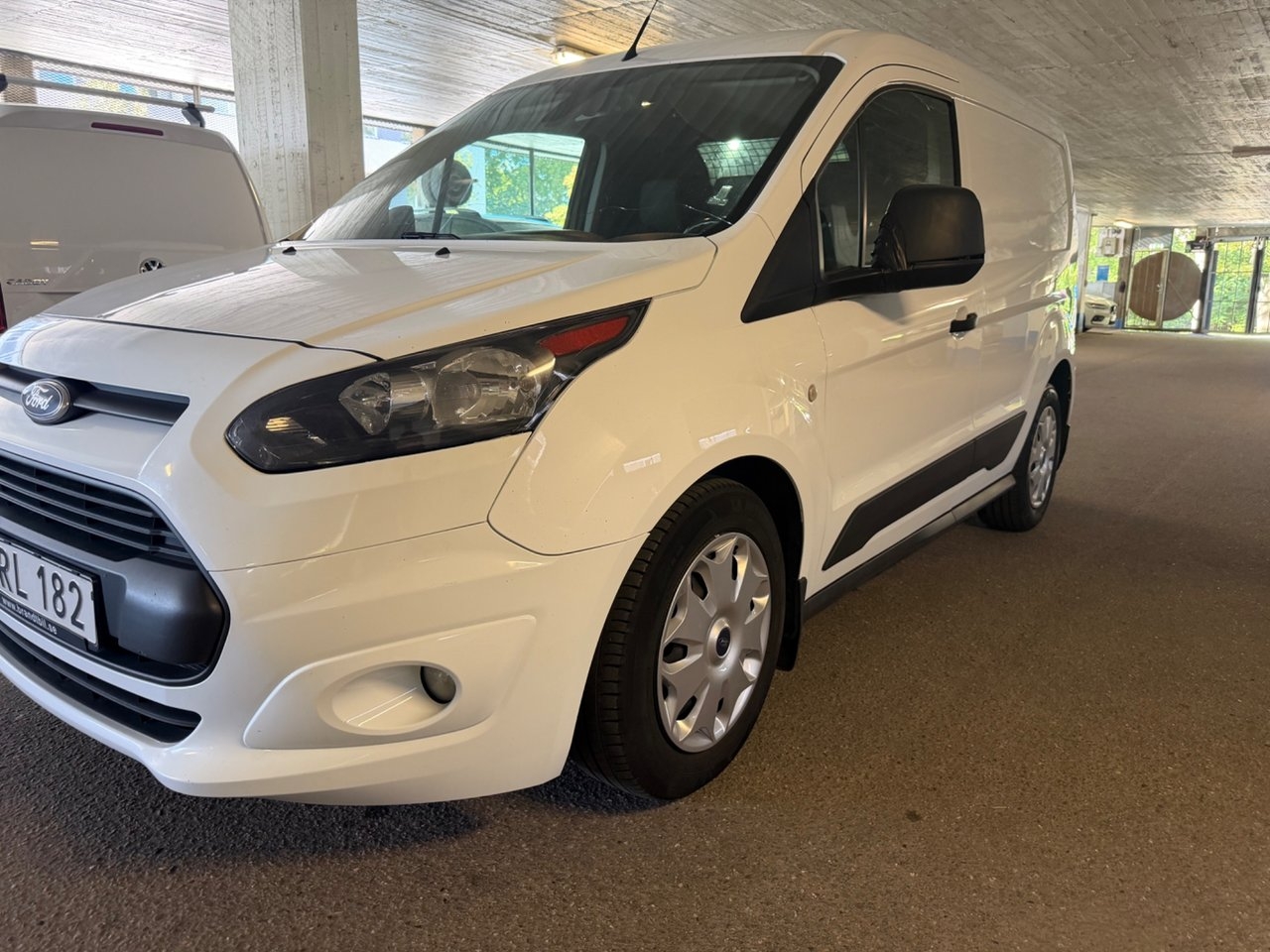 Ford Transit Connect 2016, bild 2/10