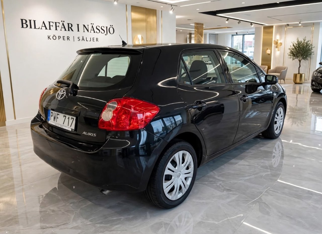 Toyota Auris 2007, bild 7/10