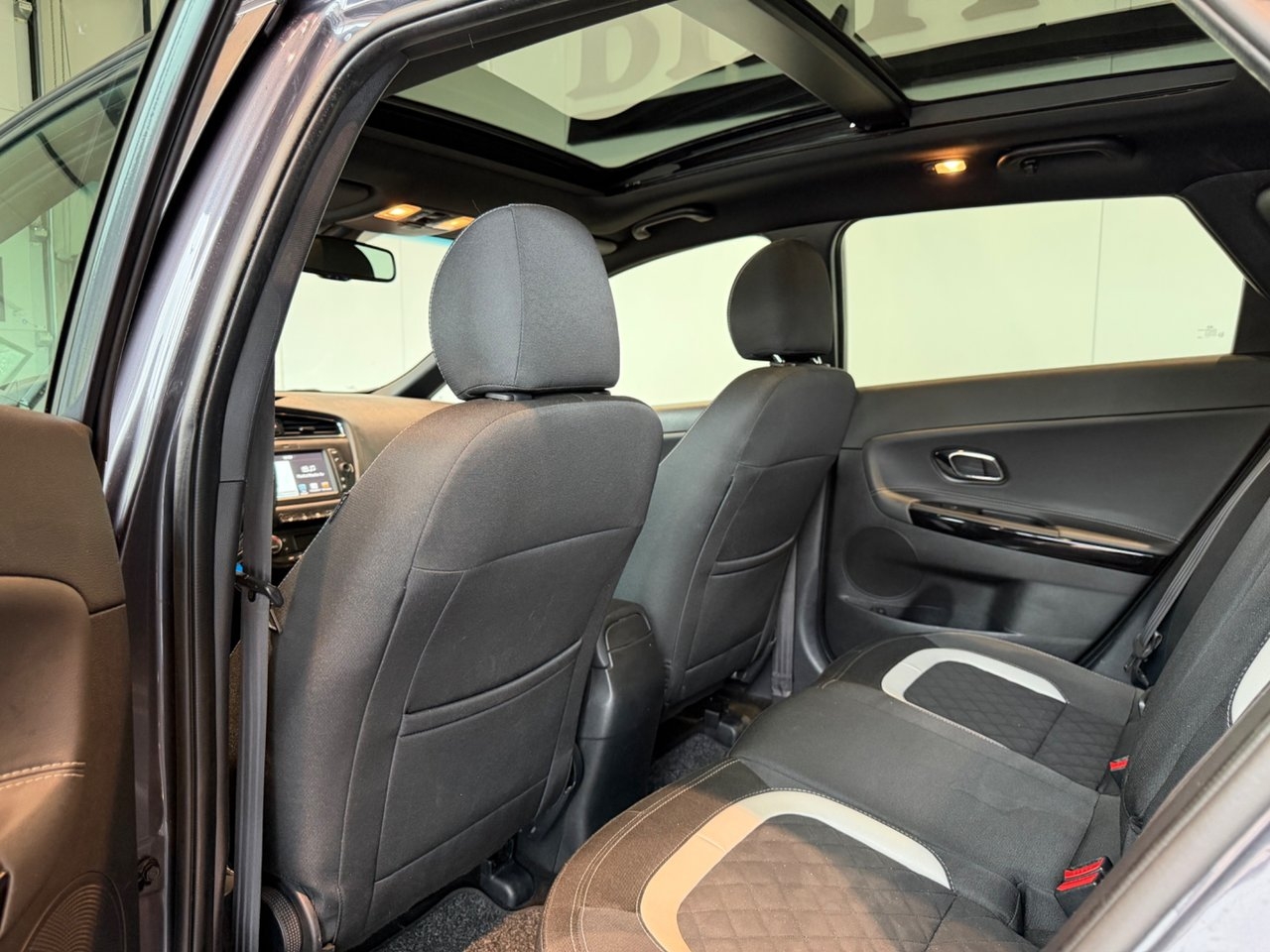 Kia Ceed cee'd_sw 1.6 CRDi DCT GT-Line 2018, bild 7/9