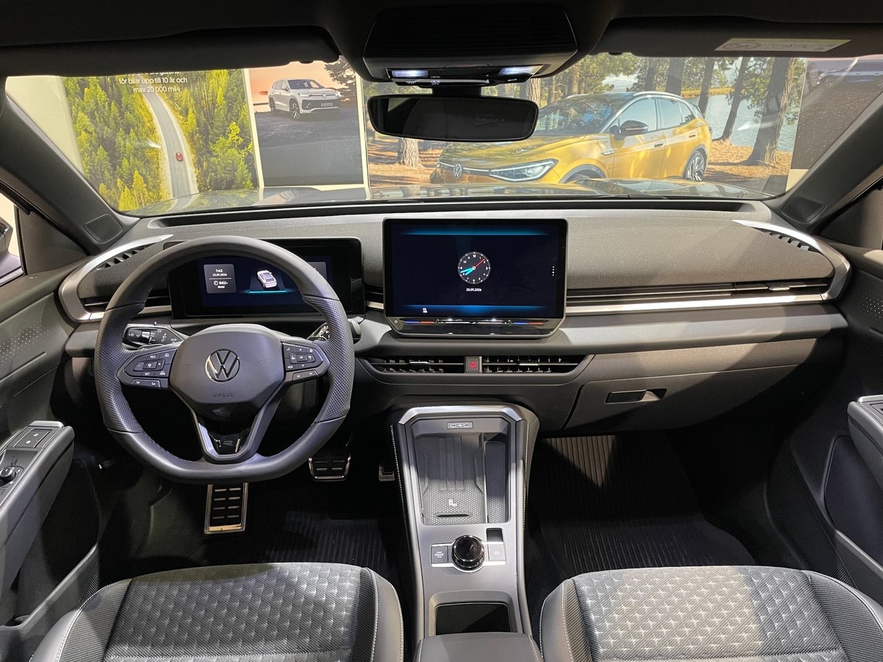 Volkswagen T-Roc 1.5 eTSI 150Hk 2026, bild 6/10