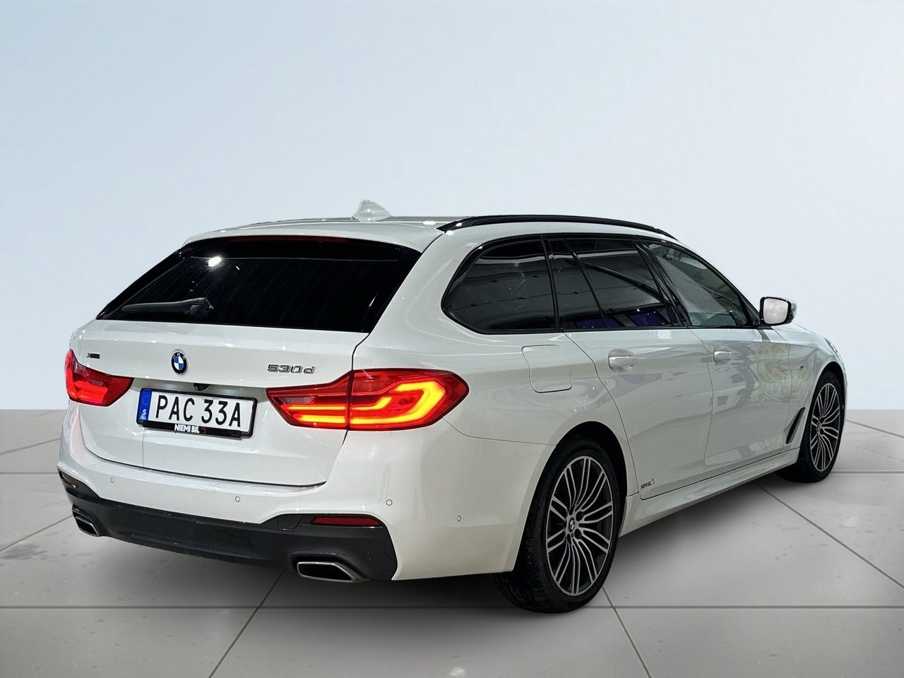 BMW 530 2020, kuva 6/10