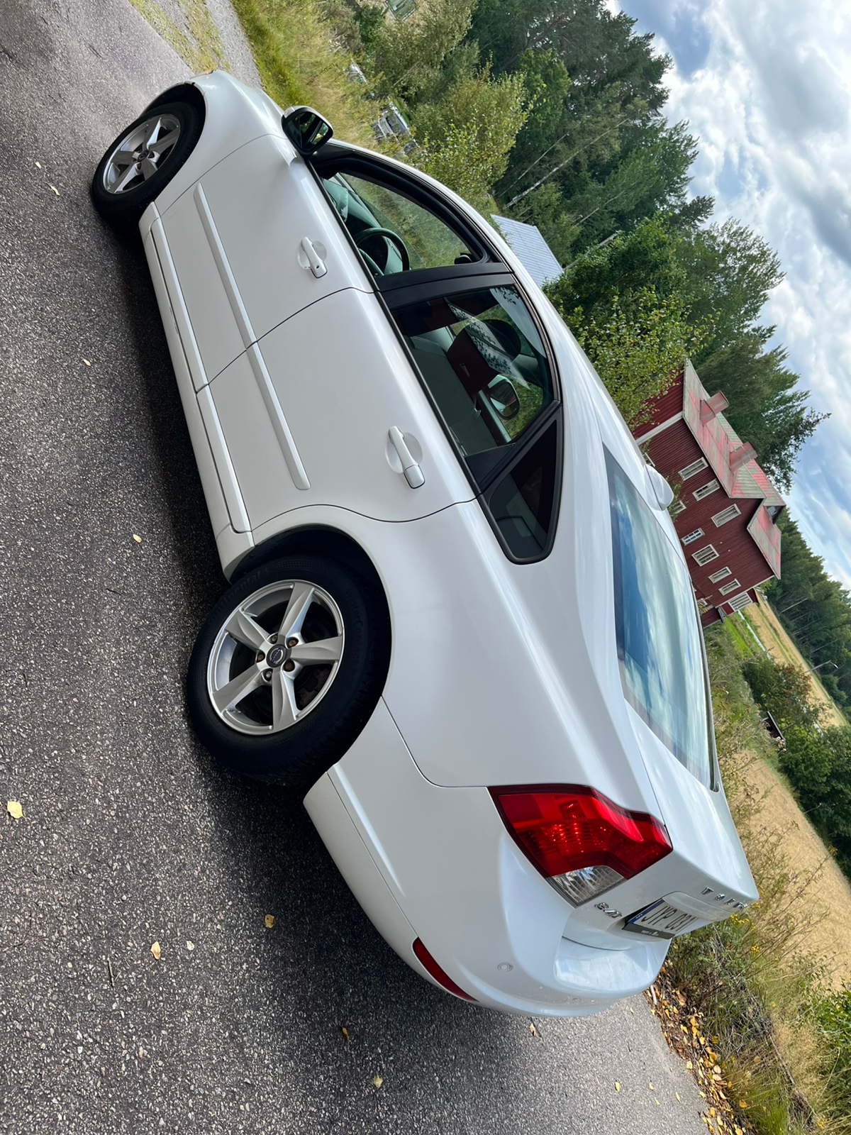 Volvo S40 2.0D Manuell 2010, kuva 5/9