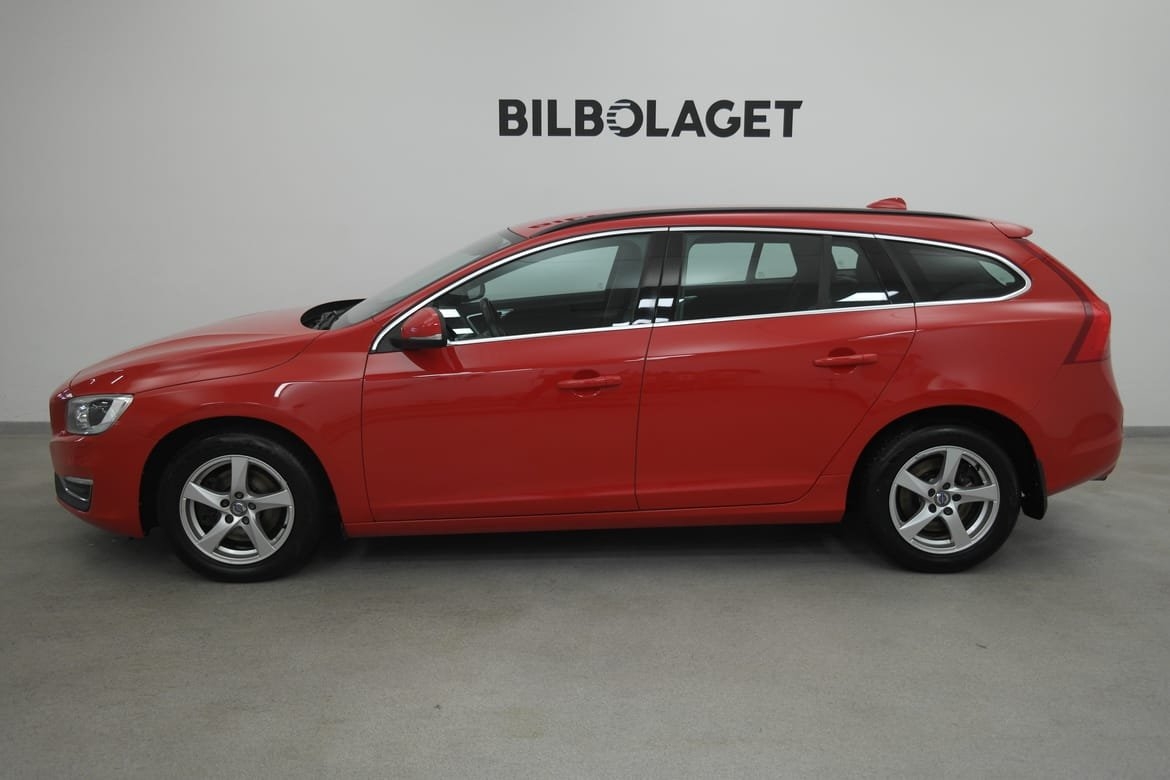 Volvo V60 D3 Momentum Business Edition 2016, kuva 3/10