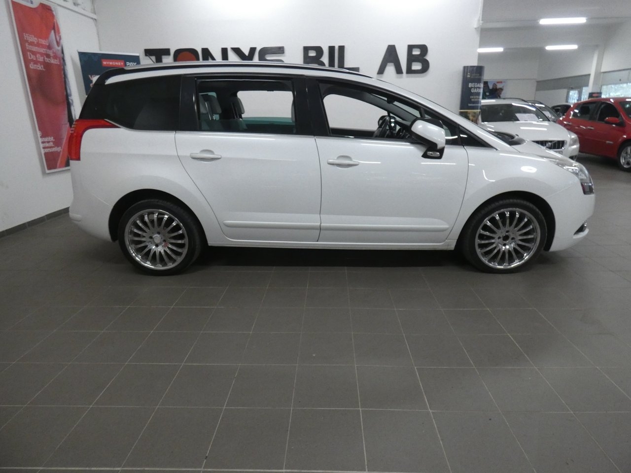 Peugeot 5008 2012, bild 6/10