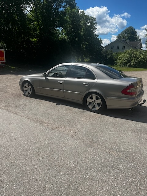 Mercedes-Benz E 280 7G-Tronic 2008, bild 3/7