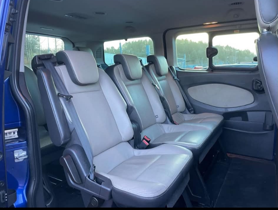 Ford Tourneo Custom 310 2.0 TDCi Manuell 2016, bild 4/6