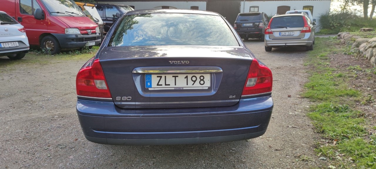 Volvo S80 2.4 Automat 2004, photo 4/7